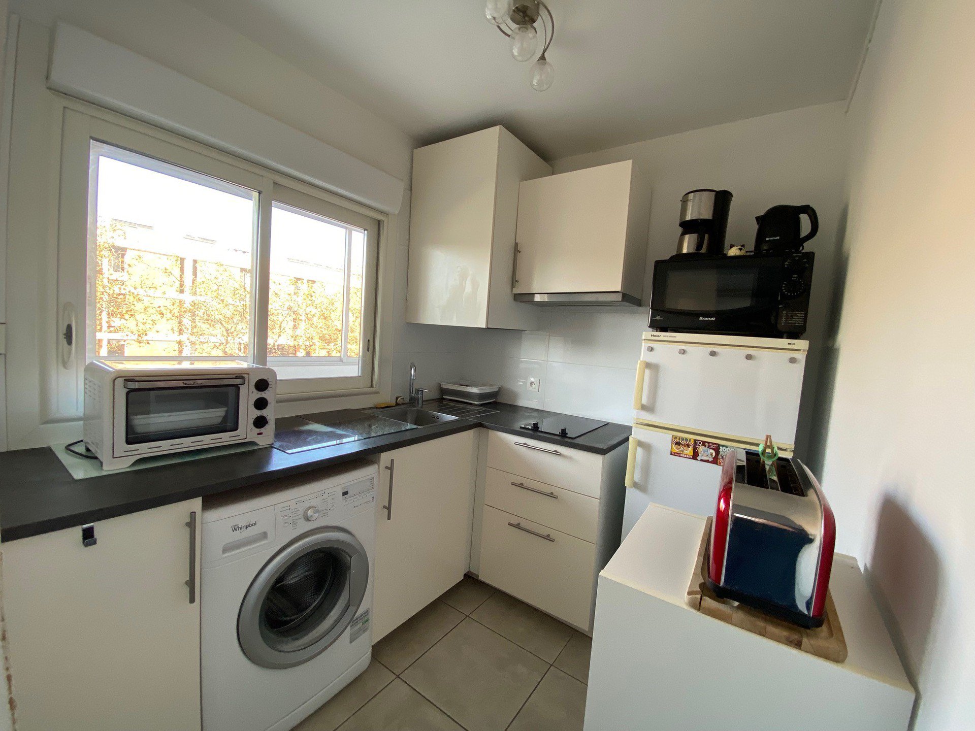 _lv_images__lot_0000000416_03_18585931