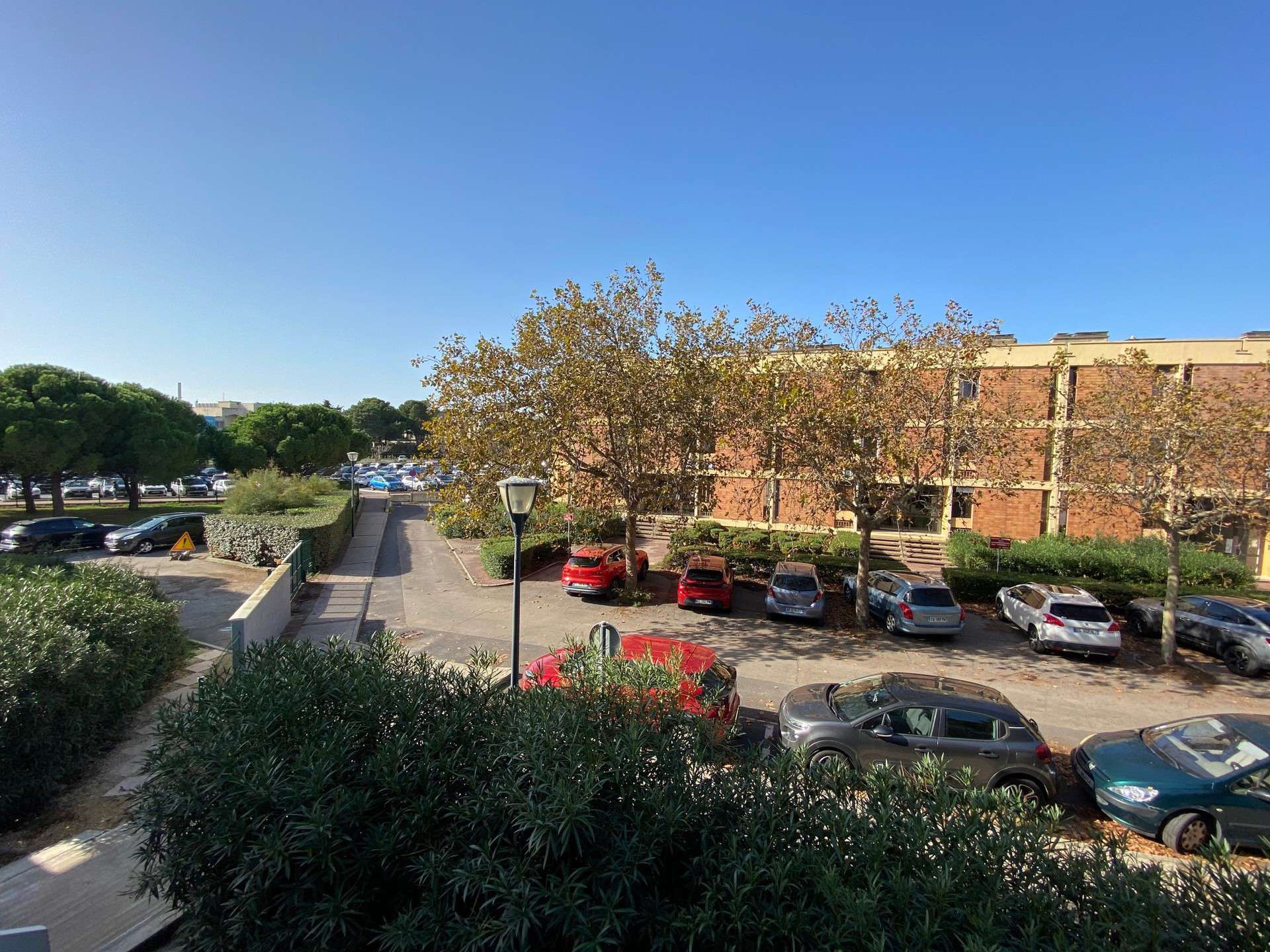 _lv_images__lot_0000000416_08_18585936