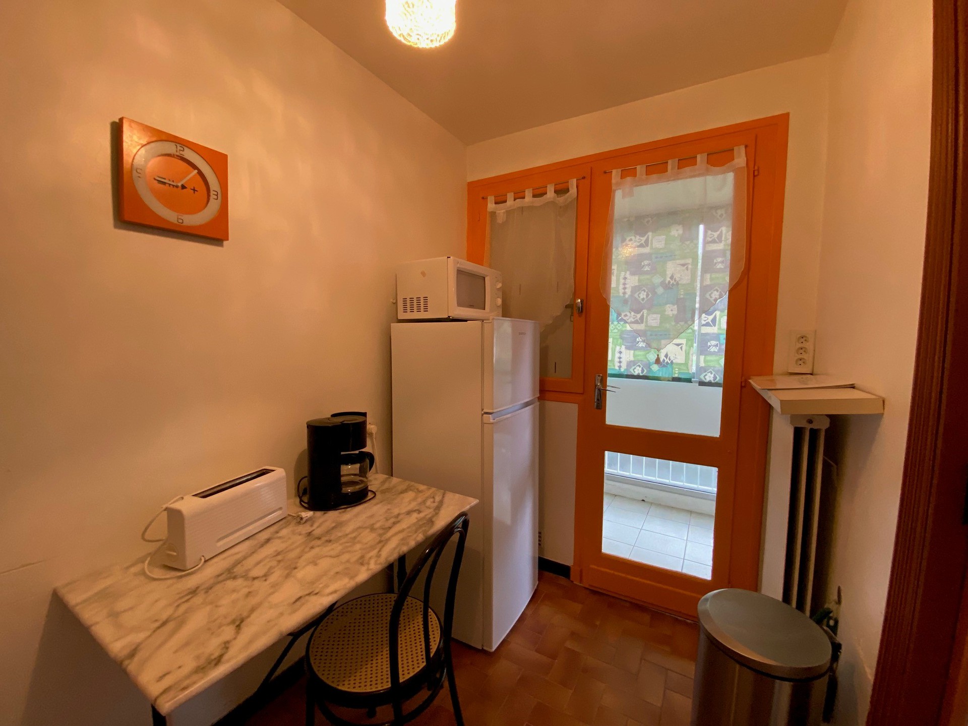 _lv_images__lot_0000000419_04_18109271