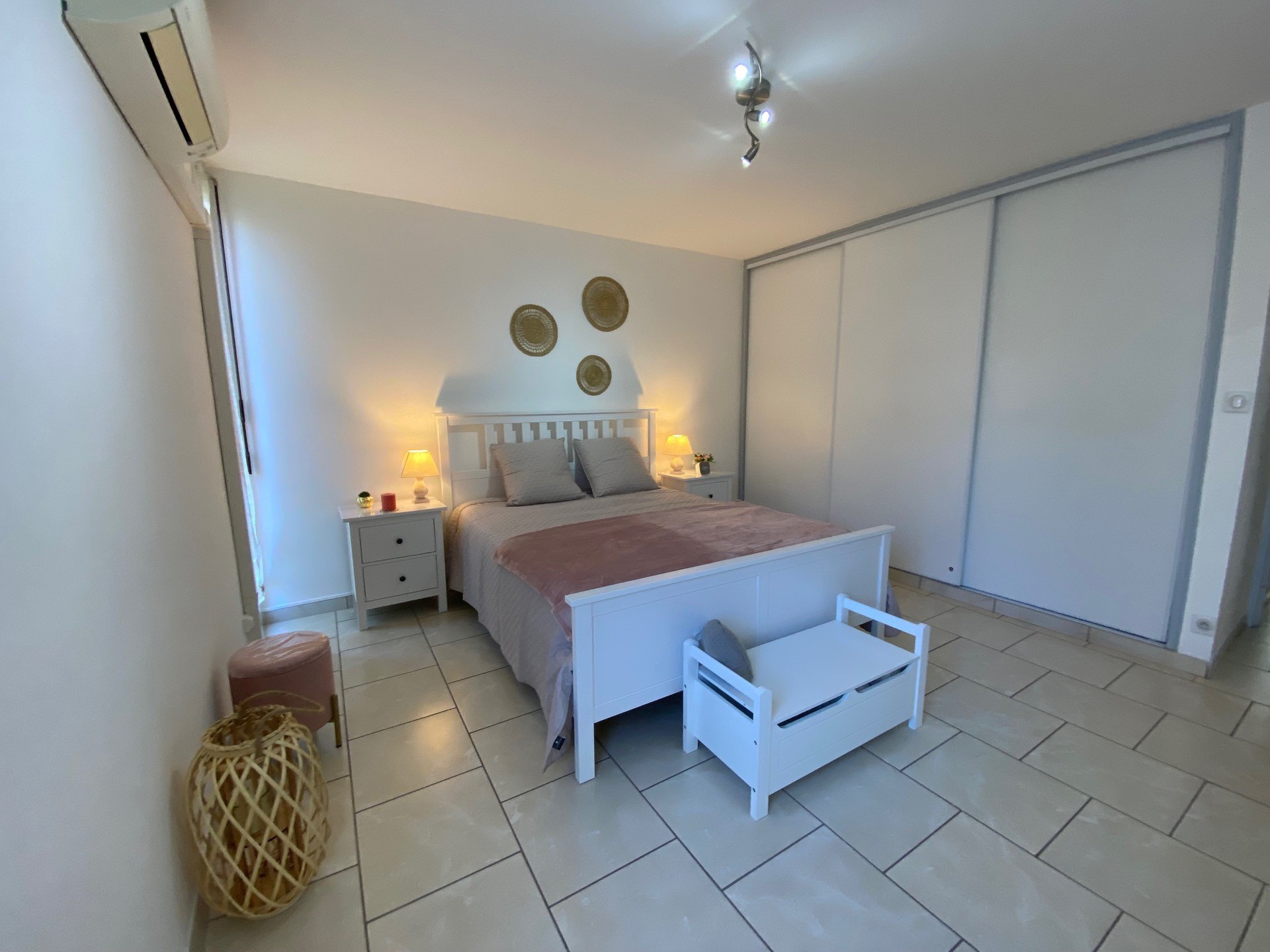 _lv_images__lot_0000000423_01_19190214