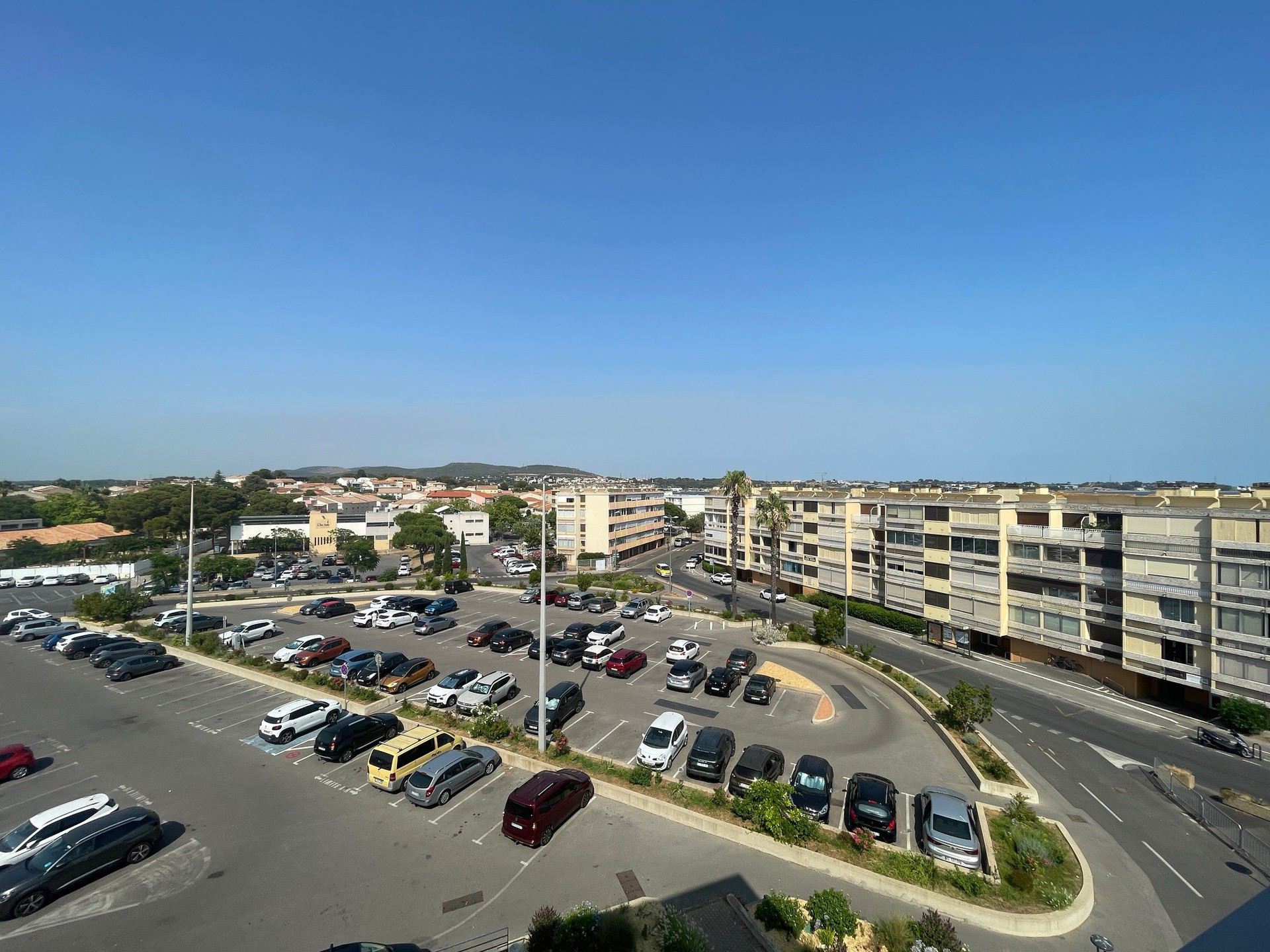 _lv_images__lot_0000000444_10_18847006