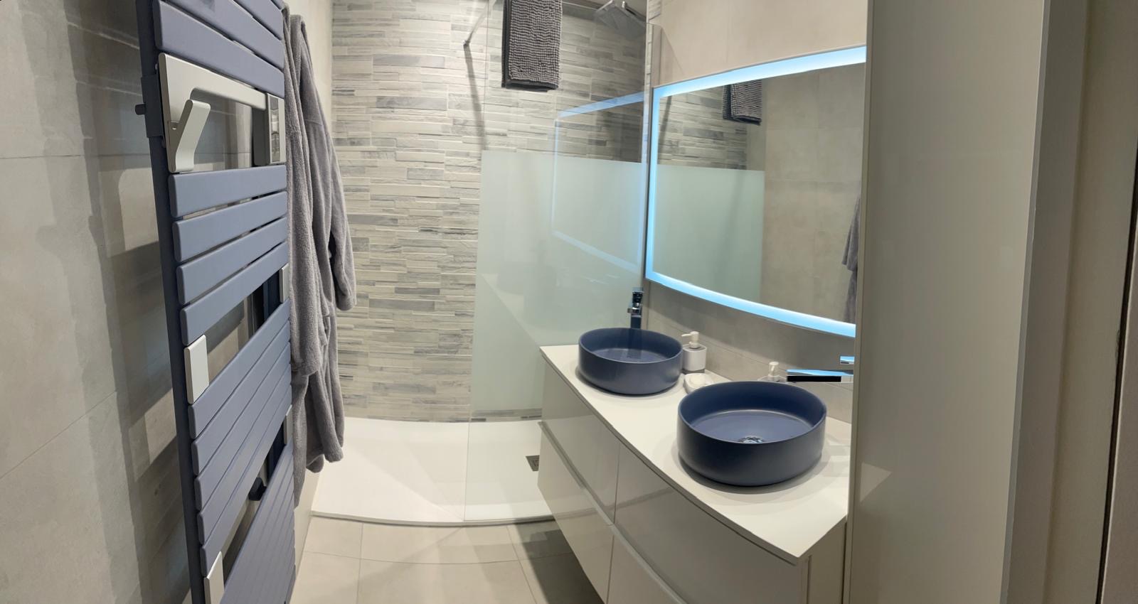 _lv_images__lot_0000000458_09_19284168