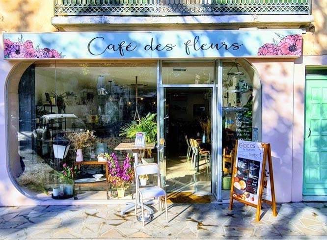  - © Café des fleurs - Mèze