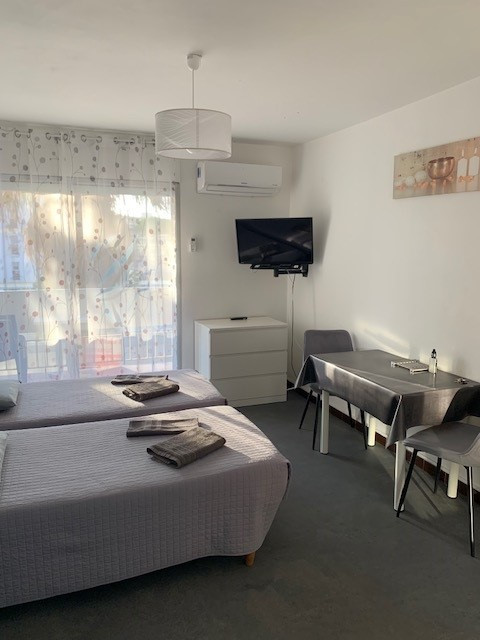 LOCATION-BALARUC-LES-BAINS-RESIDENCE-LOU-SOUREIL-MARTINEZ-JEAN-MICHEL (2)