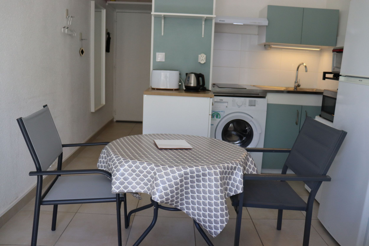 LOCATION BALARUC LES BAINS RESIDENCE SEVIGNE 5 PEDEBAS SYLVIE (3)