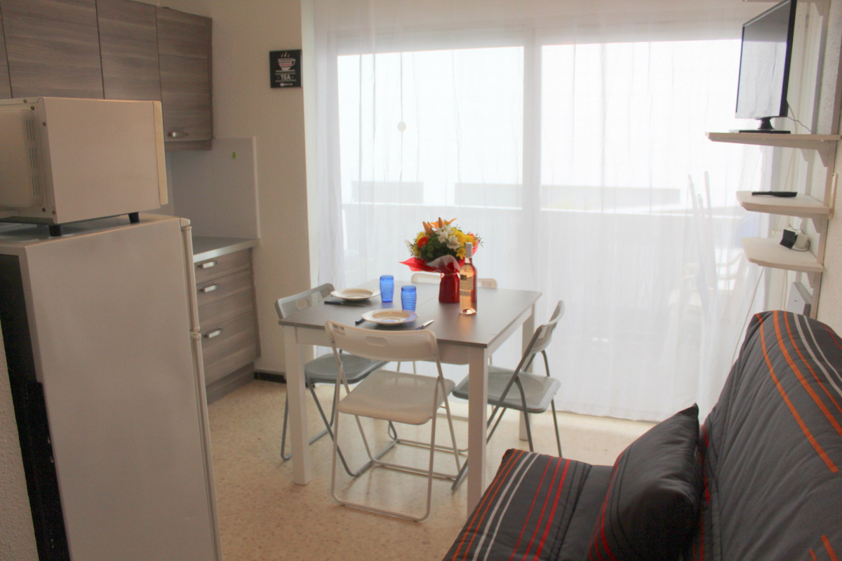 _lv_images__lot_0000000078_01_18751348