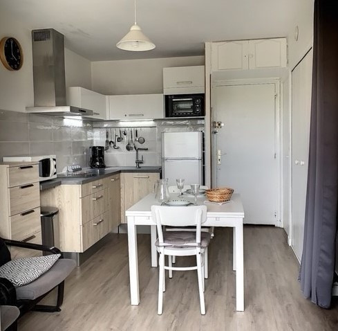 _lv_images__lot_0000000161_01_19106281