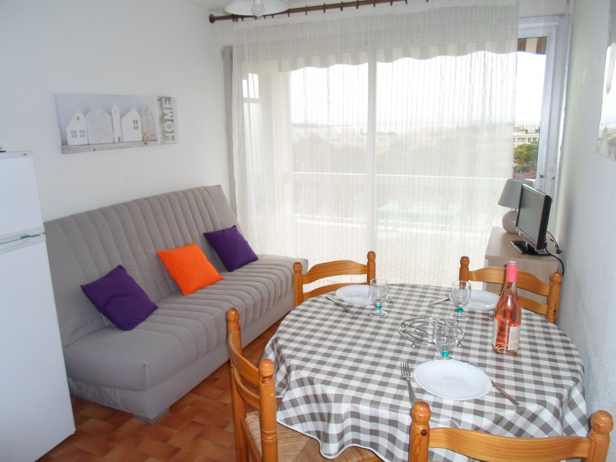 _lv_images__lot_0000000178_01_18840420