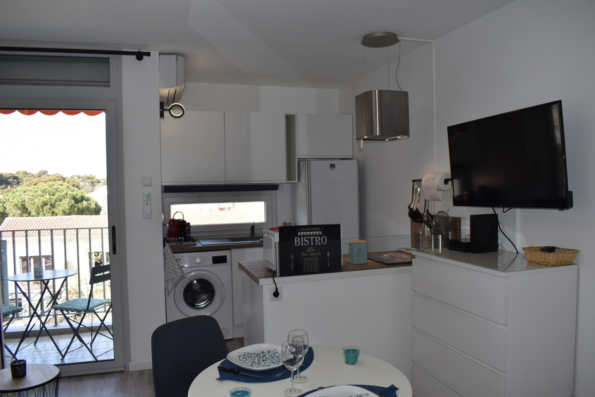 _lv_images__lot_0000000318_01_18117402