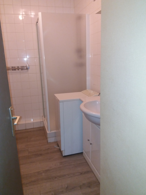 LOCATION BALARUC-LES-BAINS 1 AVENUE RAOUL BONNECAZE HERNANDO PASCALE  (1)