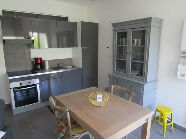 LOCATION BALARUC LES BAINS 24 AVENUE DES THERMES ATHENA