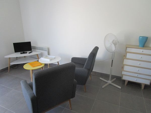 LOCATION BALARUC LES BAINS 24 AVENUE DES THERMES ATHENA