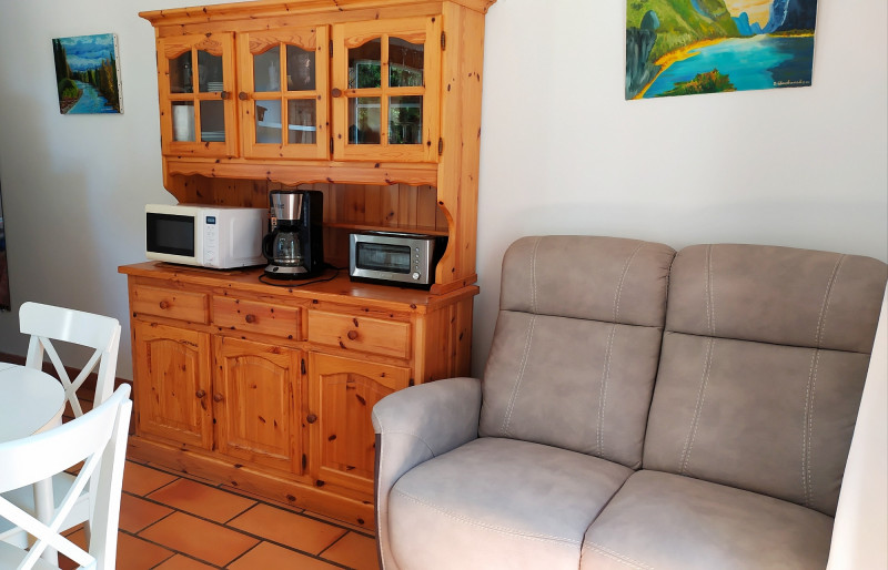 LOCATION BALARUC LES BAINS 550 AVENUE DES HESPERIDES CHAMBOURDON GISELE 