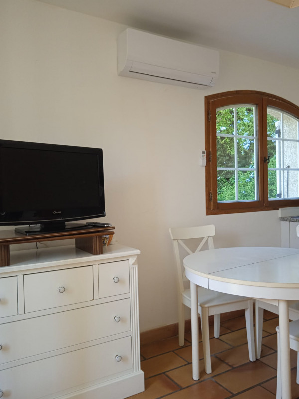 LOCATION BALARUC LES BAINS 550 AVENUE DES HESPERIDES CHAMBOURDON GISELE 