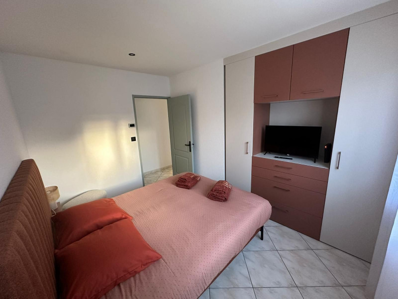 LOCATION BALARUC LES BAINS LES ARBOUSIERS DE THAU CHAMBE CHRISTINE (22)