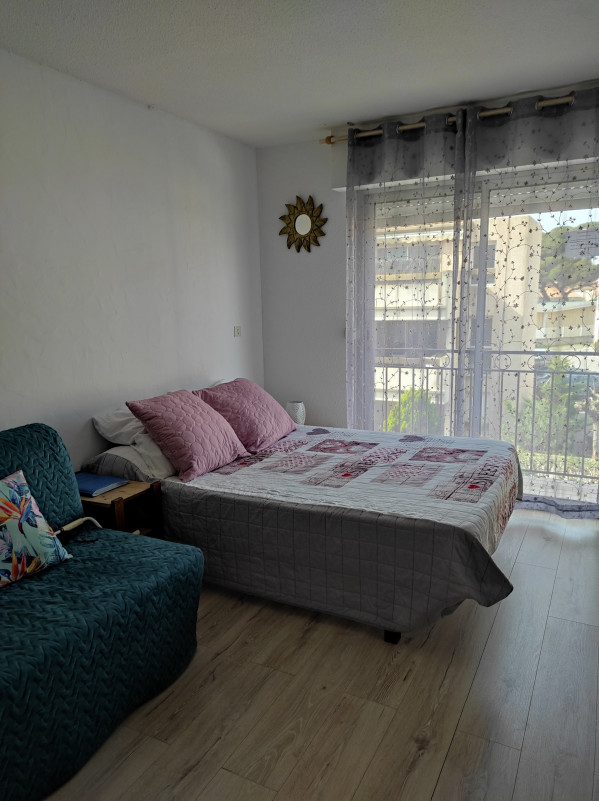 LOCATION BALARUC LES BAINS MME TEULIER N°47 RESIDENCE APPOLOIDE (2)