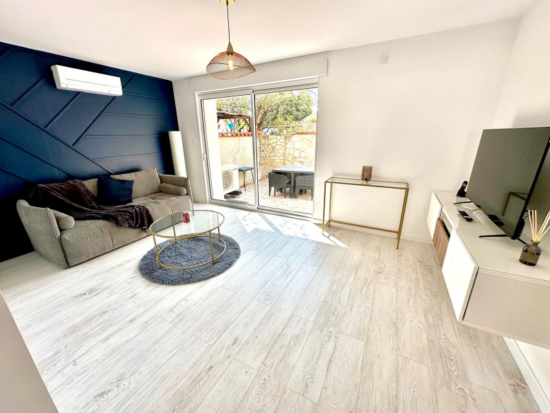 LOCATION BALARUC LES BAINS OASIS DE THAU DELPUECH NATHALIE (1) - © DELPUECH NATHALIE LOCATION BALARUC LES BAINS OASIS DE THAU DELPUECH NATHALIE (1)