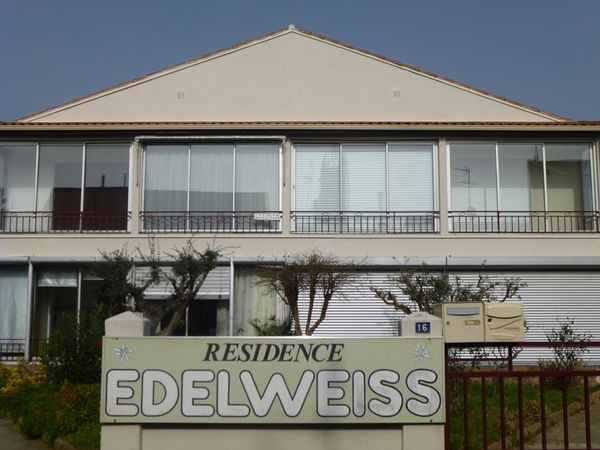 LOCATION BALARUC LES BAINS RESIDENCE EDELWEISS