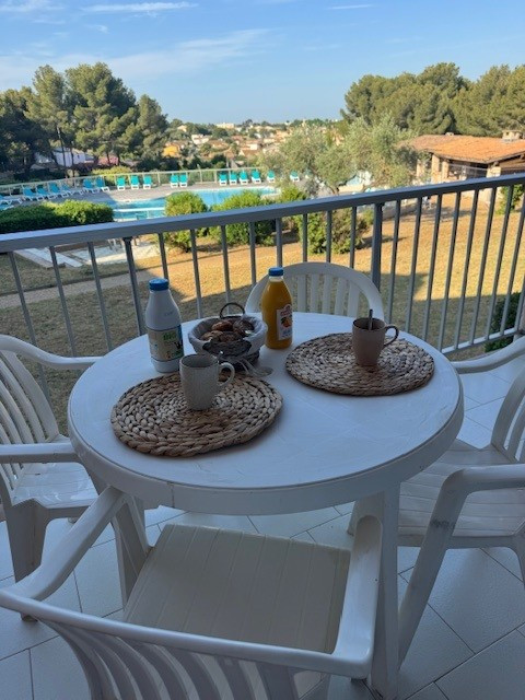 LOCATION BALARUC LES BAINS RESIDENCE LES HAUTS DE BALARUC BEAUX BRIGITTE (1) - © BEAUX BRIGITTE LOCATION BALARUC LES BAINS RESIDENCE LES HAUTS DE BALARUC BEAUX BRIGITTE (1)