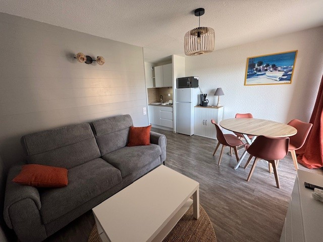 LOCATION BALARUC LES BAINS RESIDENCE LES HAUTS DE BALARUC BEAUX BRIGITTE (8) - © BEAUX BRIGITTE LOCATION BALARUC LES BAINS RESIDENCE LES HAUTS DE BALARUC BEAUX BRIGITTE (8)