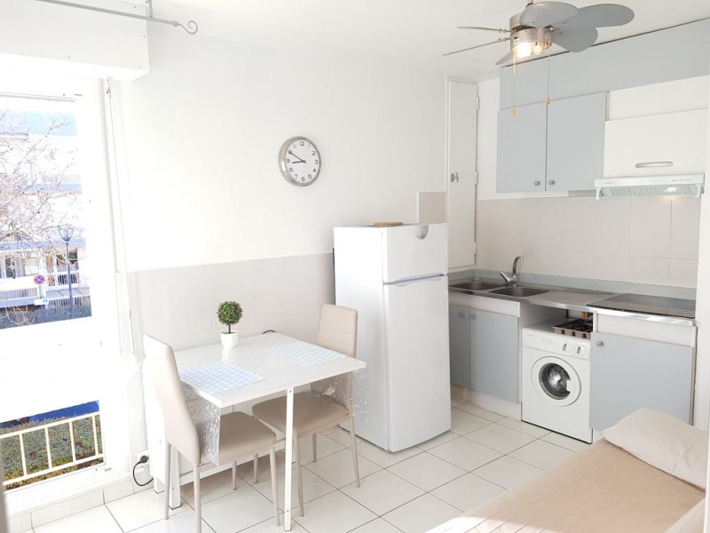 LOCATION-BALARUC-LES-BAINS-RESIDENCE-THERMES-2-13-GAERTNER-REINE-03