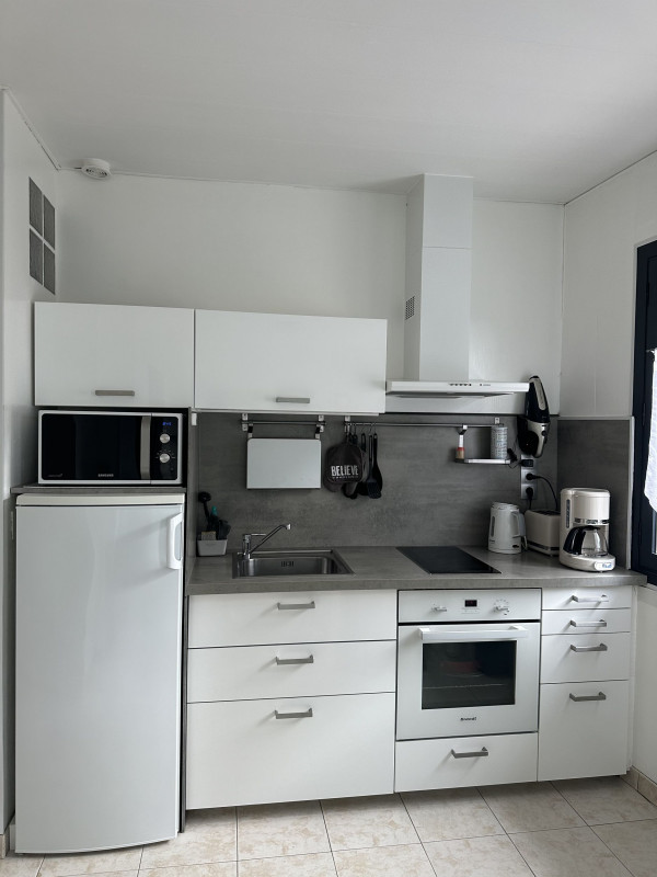 LOCATION BALARUC LES BAINS RUE MAURICE CLAVEL VAUTRIN CAROLINE (2) LOCATION BALARUC LES BAINS RUE MAURICE CLAVEL VAUTRIN CAROLINE (2)