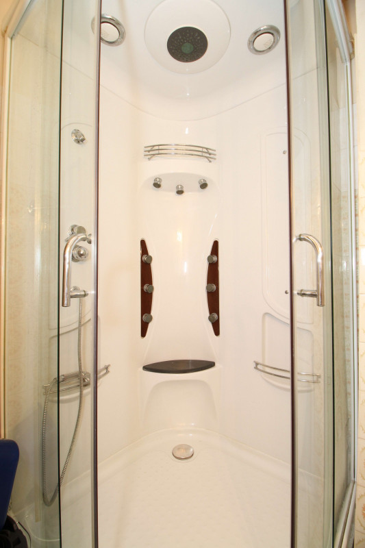 _clients_193454005_photos_617i_17422850