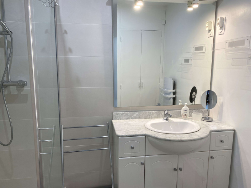 _clients_193454005_photos_656i_18501760