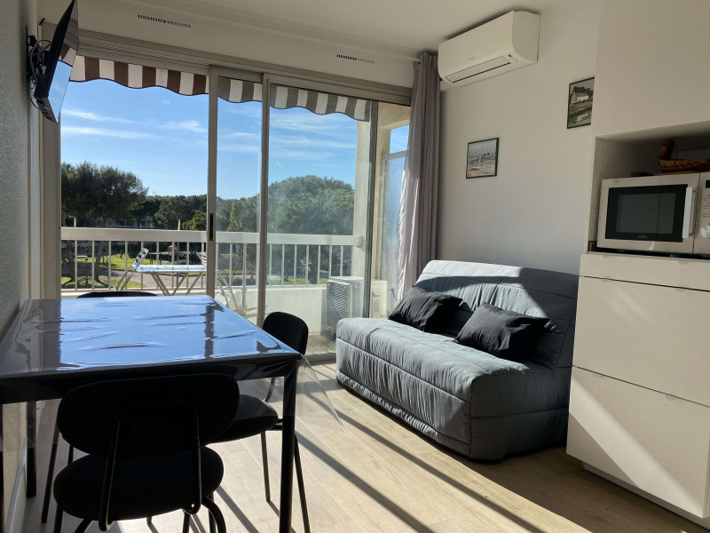 _clients_193454005_photos_821a_18957801 _clients_193454005_photos_821a_18957801