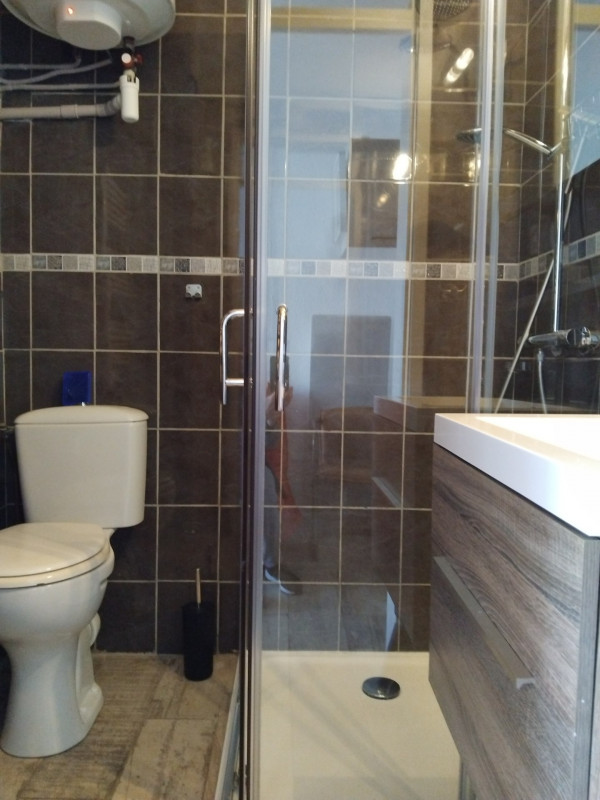 _lv_images__lot_0000000001_07_18432504