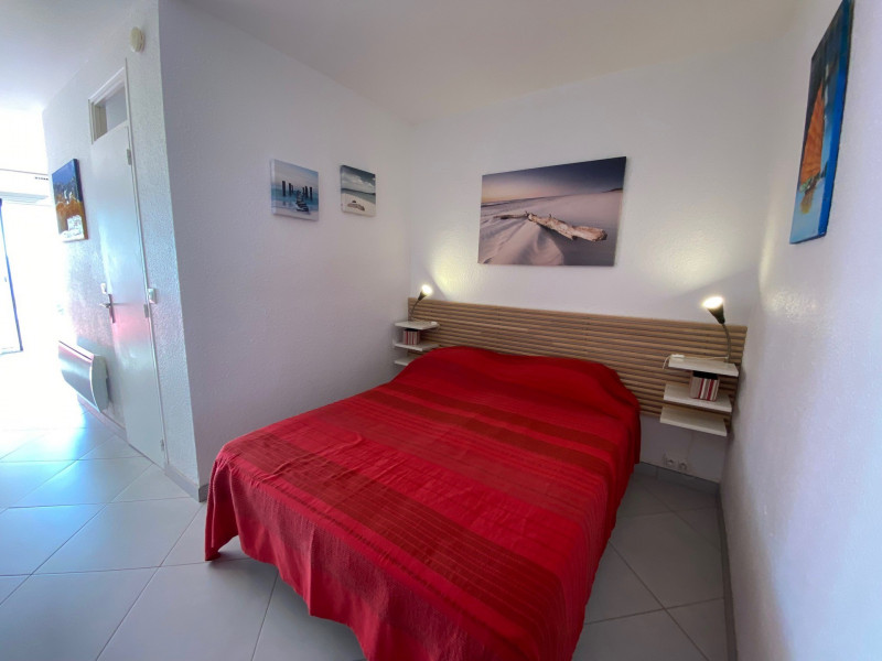 _lv_images__lot_0000000002_09_18600655 _lv_images__lot_0000000002_09_18600655