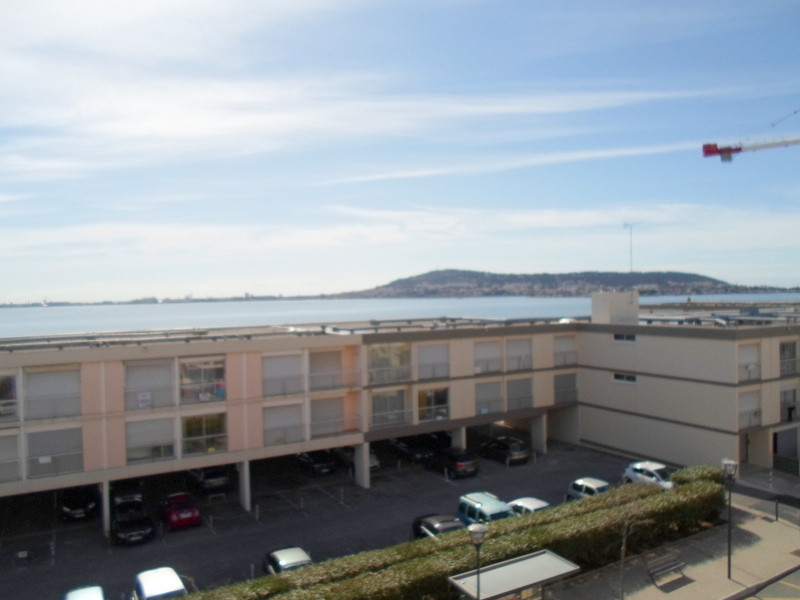 _lv_images__lot_0000000006_08_18961086 _lv_images__lot_0000000006_08_18961086