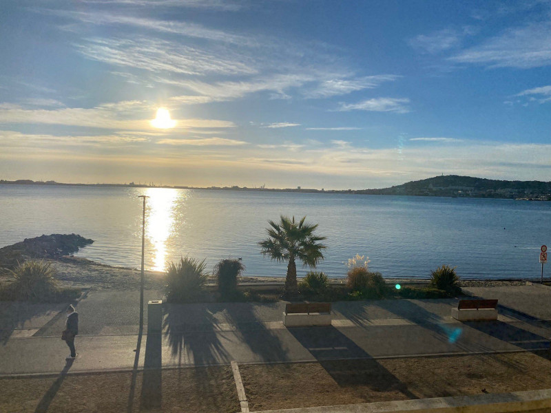 _lv_images__lot_0000000015_02_18600958