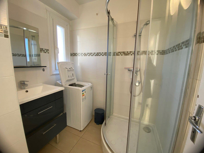 _lv_images__lot_0000000015_09_18257799