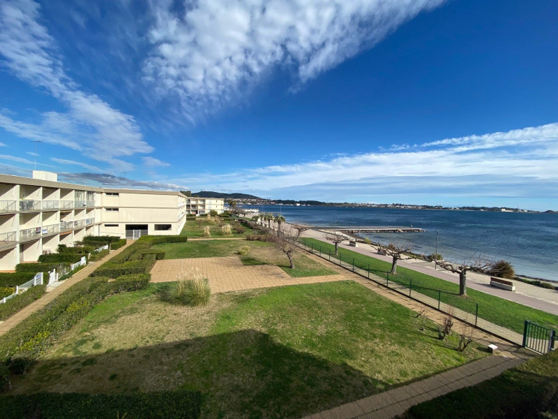 _lv_images__lot_0000000018_02_18117668