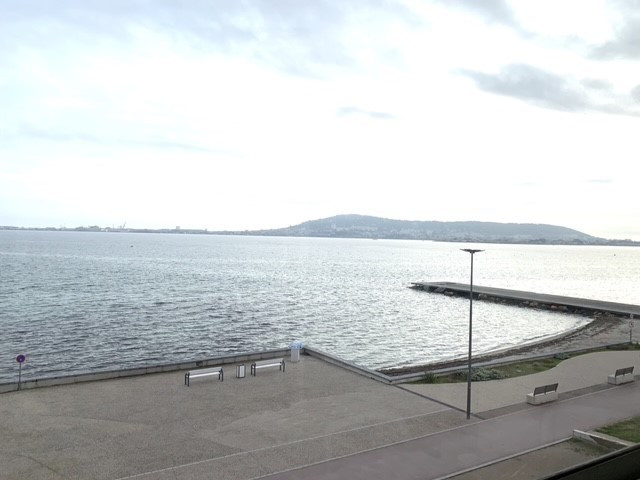 _lv_images__lot_0000000032_01_18601768