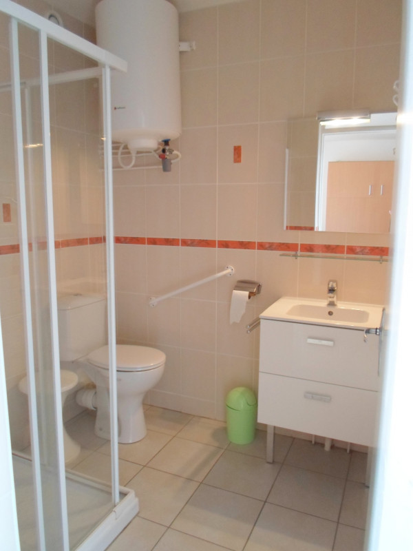 _lv_images__lot_0000000036_09_18433004