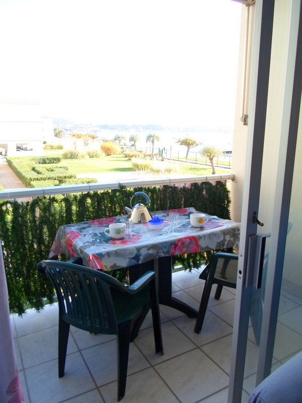 _lv_images__lot_0000000037_09_18586687