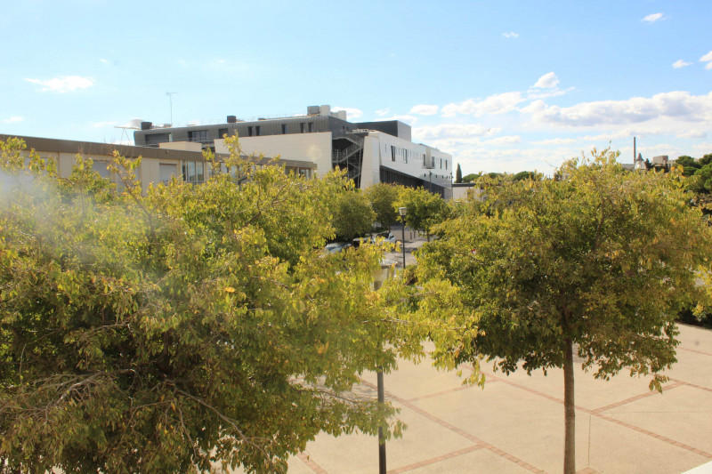 _lv_images__lot_0000000048_12_18118457