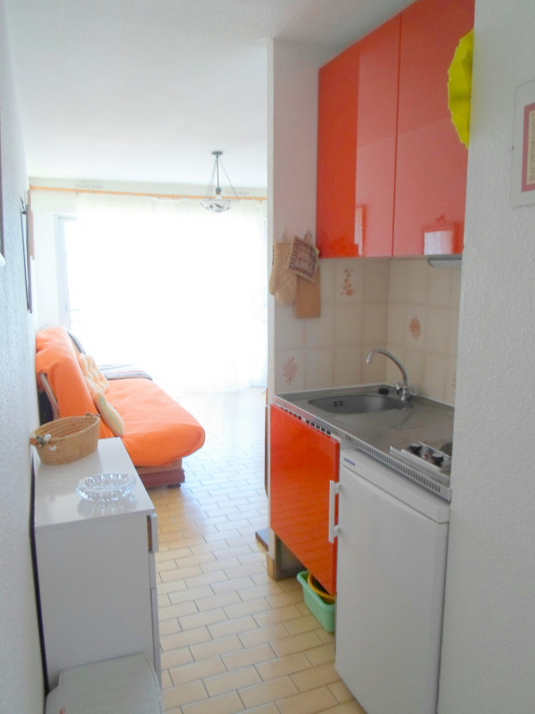 _lv_images__lot_0000000065_05_19156308