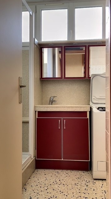 _lv_images__lot_0000000068_09_18960184