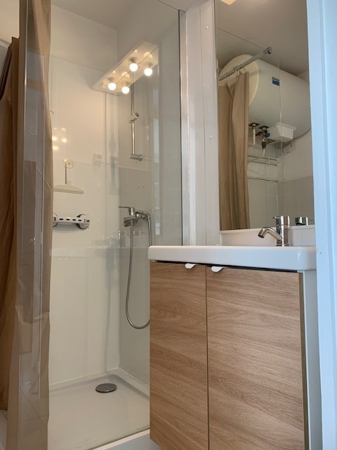 _lv_images__lot_0000000073_09_18432322 _lv_images__lot_0000000073_09_18432322