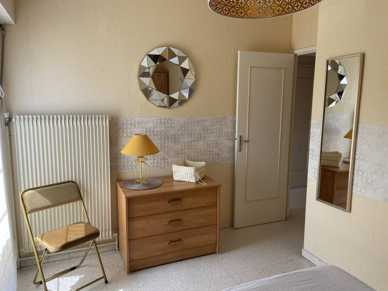 _lv_images__lot_0000000076_09_18750215