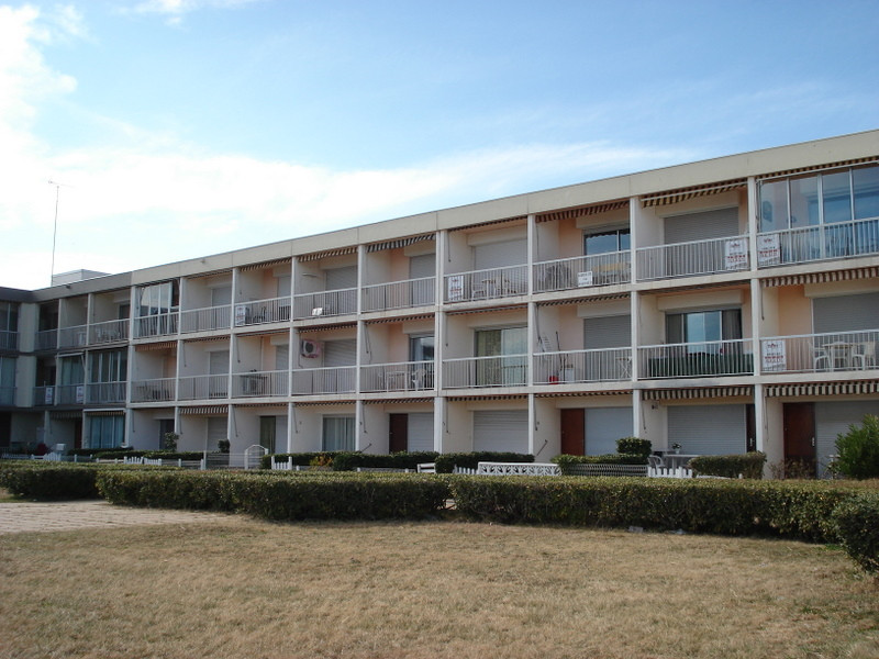 _lv_images__lot_0000000088_16_18586428