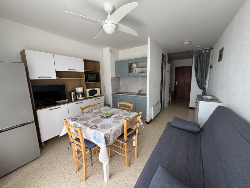 _lv_images__lot_0000000094_03_19155871