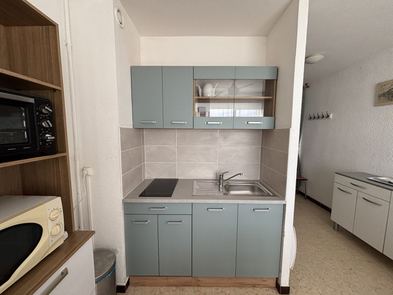 _lv_images__lot_0000000094_04_19155872