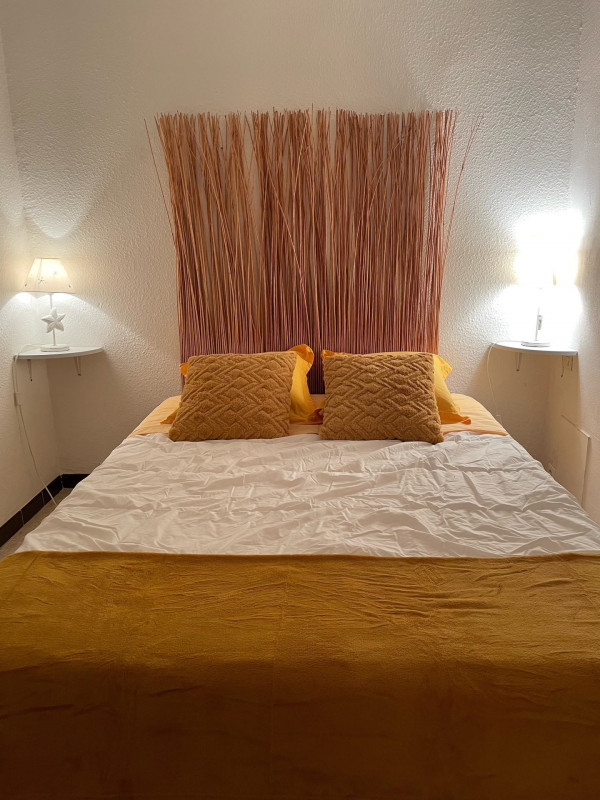 _lv_images__lot_0000000096_04_19176835