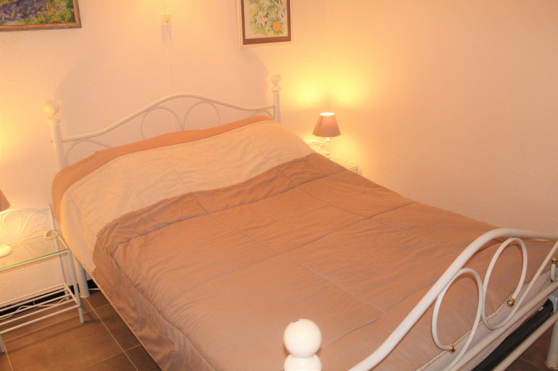 _lv_images__lot_0000000099_06_18750730