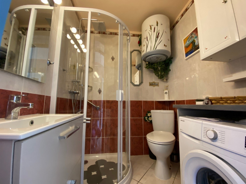 _lv_images__lot_0000000124_12_18600906 _lv_images__lot_0000000124_12_18600906