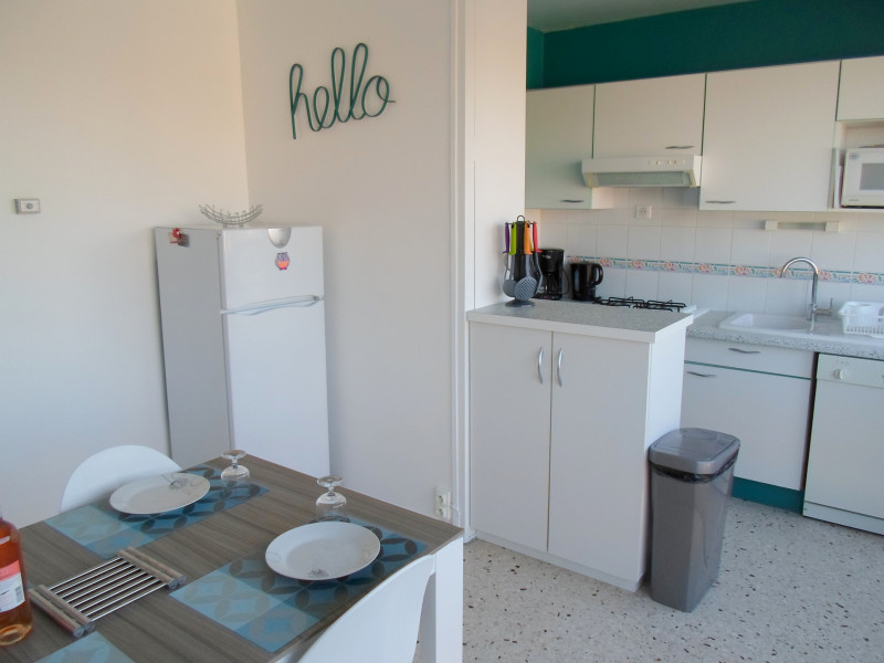 _lv_images__lot_0000000151_05_18424814